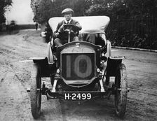 1907 Thornycroft TT, driver Tom Thornycroft. Creator: Unknown