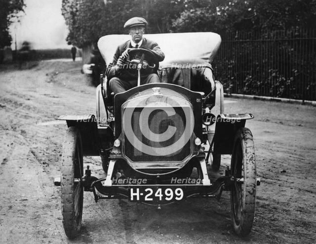 1907 Thornycroft TT, driver Tom Thornycroft. Creator: Unknown.