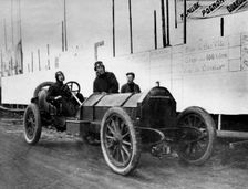 1907 Weigel Straight 8, Circuit des Ardennes. Creator: Unknown