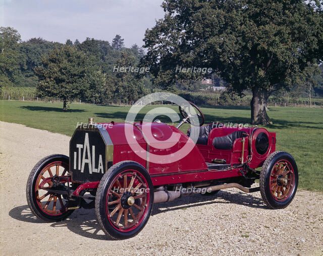 1907 Itala 120hp car. Artist: Unknown