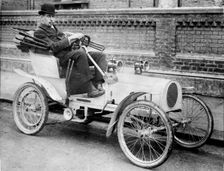 1907 O.T.A.V. 5 1/2 hp. Creator: Unknown
