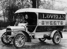 1909 Dennis truck. Creator: Unknown
