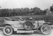 1909 Nagant - Hobson. Creator: Unknown