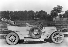 1909 Nagant - Hobson. Creator: Unknown