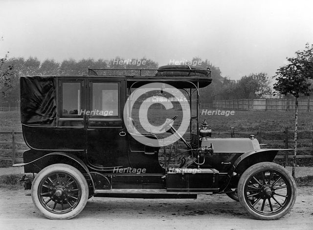 1909 Nagant - Hobson. Creator: Unknown.