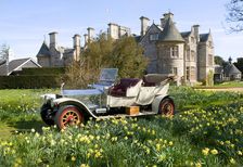 1909 Rolls Royce in front of Palace House, Beaulieu