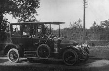 1910 Siddeley Deasy with chauffeur. Creator: Unknown
