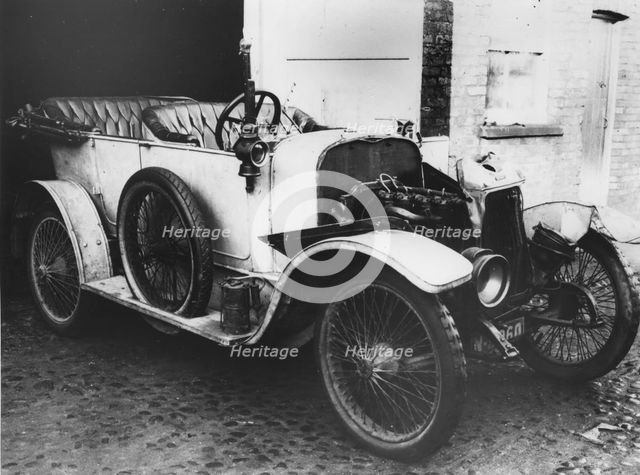 1912 Stoneleigh 12hp with accident damage. Creator: Unknown.