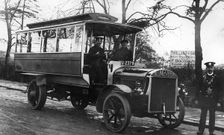 1913 Tilling - Stevens TTA2 petrol electric omnibus. Creator: Unknown