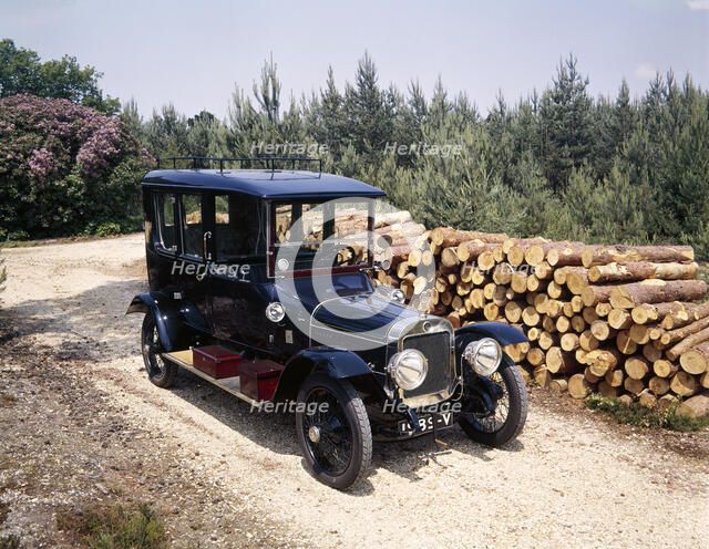 1913 Argyll 25hp car. Artist: Unknown