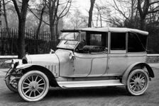1914 Excelsior 16hp. Creator: Unknown