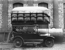 1917 Maxwell with gas bag conversion. Creator: Unknown