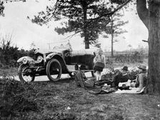 1920 Crossley 25-30hp family picnic. Creator: Unknown