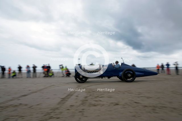 1925 Sunbeam 350 hp driven by Ian Stanfield at Pendine Sands 2015. Creator: Unknown.