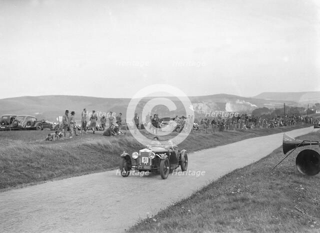1926 Frazer-Nash of JG Clarke competing at the Lewes Speed Trials, Sussex, 1938. Artist: Bill Brunell.