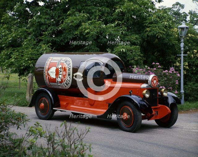1927 Daimler Bottle Van. Creator: Unknown.