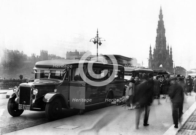 1929 Daimler CF6 coach. Creator: Unknown.