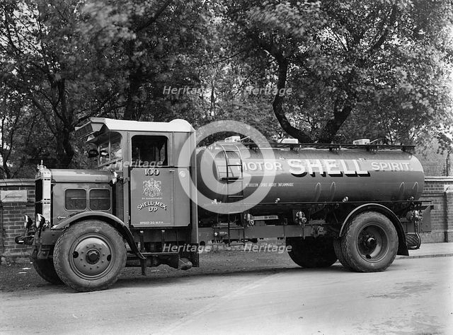 1931 Scammell 8 ton Shell petrol tanker. Creator: Unknown.