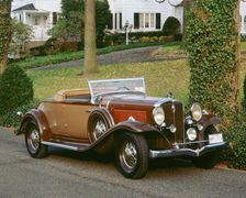1932 Studebaker President Roadster