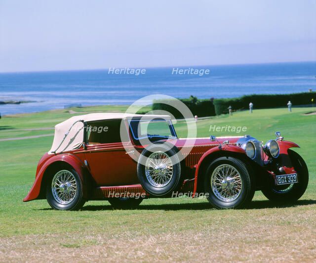 1934 Invicta 4.5 litre Type S Salmons body. Artist: Unknown.