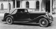 1936 Rolls - Royce Phantom III drophead coupe by Gurney Nutting. Creator: Unknown