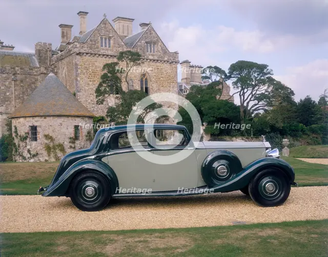 1938 Rolls-Royce Phantom III. Artist: Unknown
