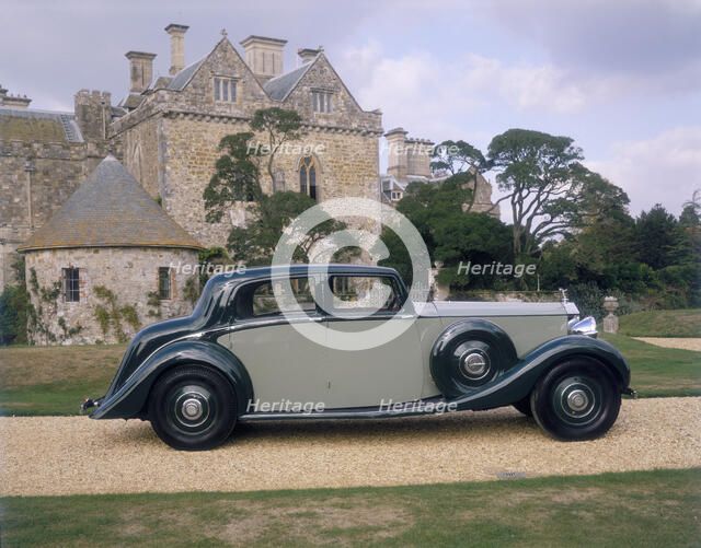 1938 Rolls-Royce Phantom III. Artist: Unknown