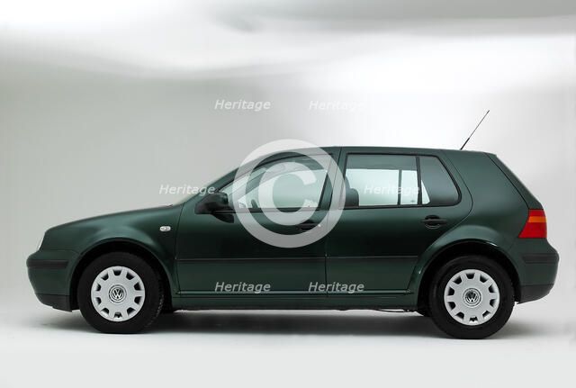 2001 VW Golf 1.6. Artist: Unknown.