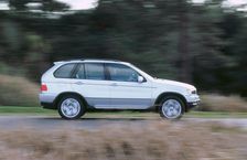 2001 BMW X5 4.4i