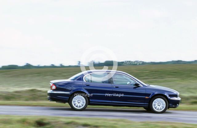 2001 Jaguar X type 2.5. Artist: Unknown.
