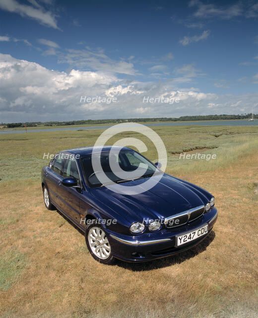 2001 Jaguar X type 2.5. Artist: Unknown.