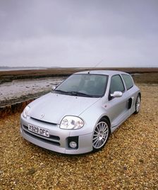 2001 Renault Clio Sport V6