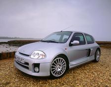 2001 Renault Clio Sport V6