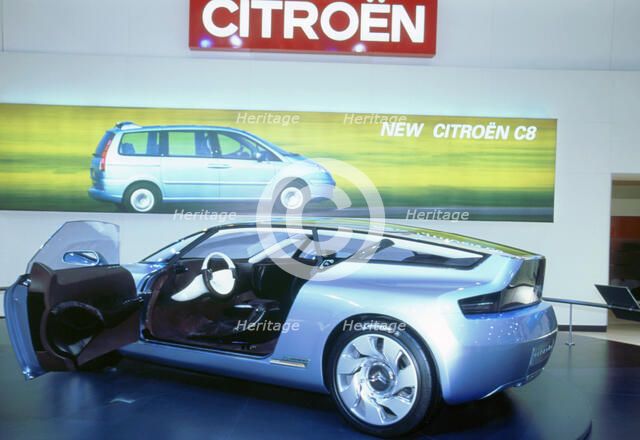 2002 Citroen C-Airdream concept car. Artist: Unknown.