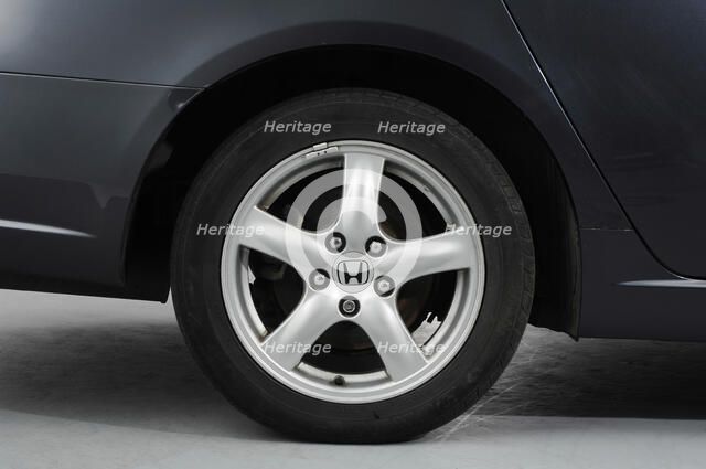 2003 Honda Accord Tourer i-vtec Artist: Unknown.