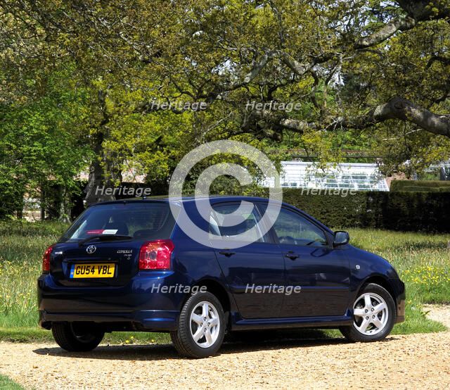 2004 Toyota Corolla Artist: Unknown.