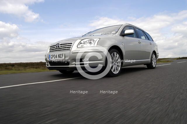 2004 Toyota Avensis Estate Artist: Unknown.