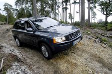 2004 Volvo XC90