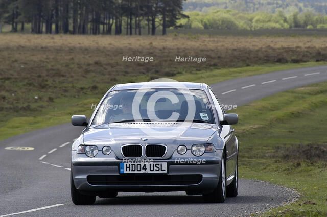 2004 BMW 318 Compact Artist: Unknown.