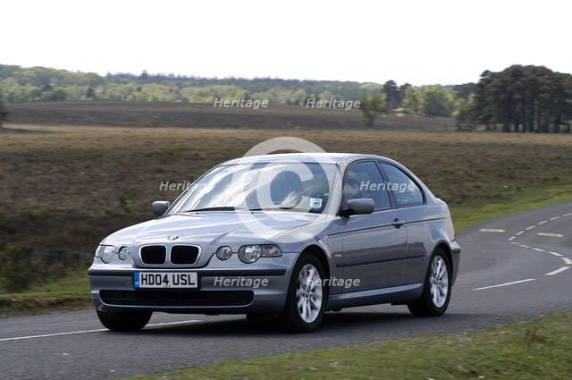 2004 BMW 318 Compact Artist: Unknown.