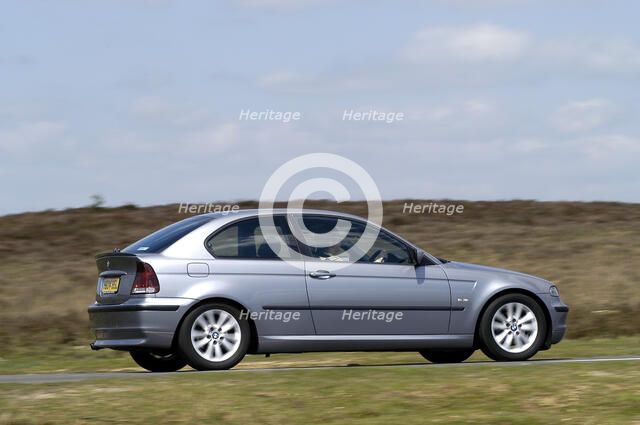 2004 BMW 318 Compact Artist: Unknown.