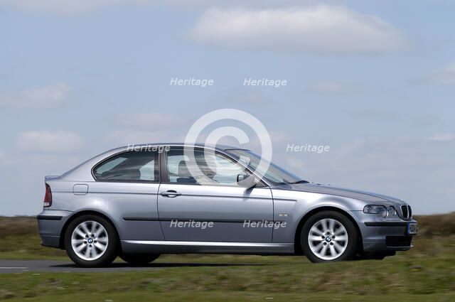 2004 BMW 318 Compact Artist: Unknown.