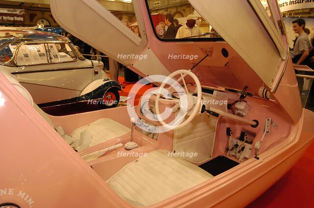 2004 Classic Cars Live Show at Alexandra Palace. Artist: Unknown.