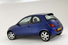 2004 Ford SportKa