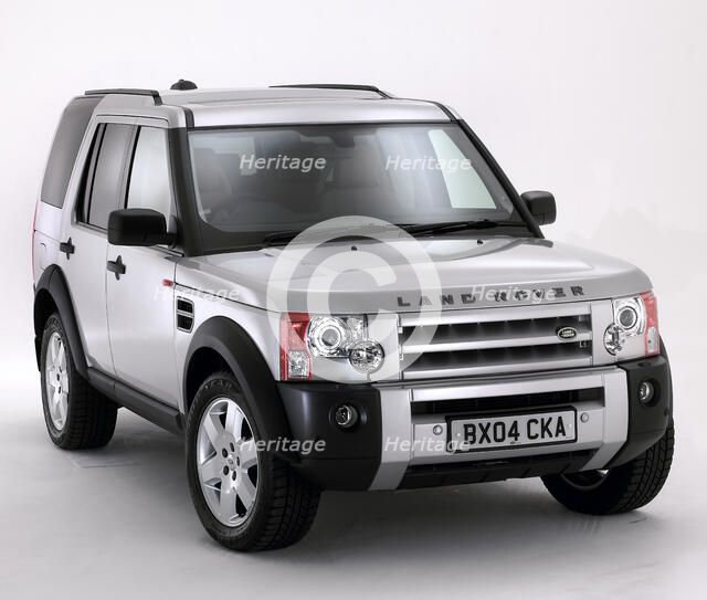 2004 Landrover Discovery. Artist: Unknown.
