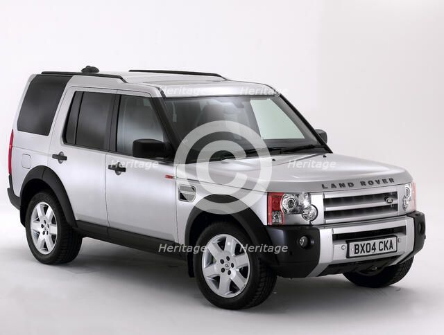 2004 Landrover Discovery. Artist: Unknown.