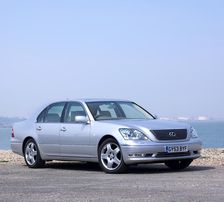 2004 Lexus LS430