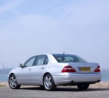 2004 Lexus LS430