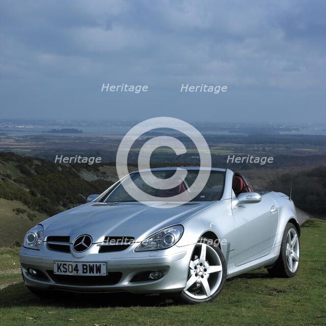 2004 Mercedes Benz SLK 200K. Artist: Unknown.