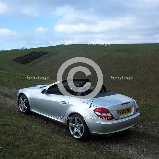 2004 Mercedes Benz SLK 200K. Artist: Unknown.